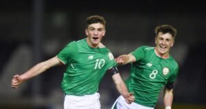 Troy Parrott pens professional contract with Tottenham Hotspur Troy Parrot