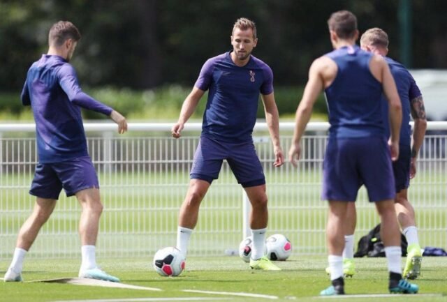 tottenham-harry-kane-training Tottenham Harry Kane Training