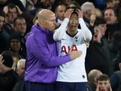 Heung-Min Son left devastated and can’t even lift his head up in the dressing room after Gomez injury Heung Min Son in Tears after Andre Gomes Is Stretchered Off with Sickening Injury