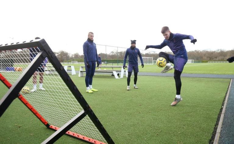 juan_foyth_Tottenham_training