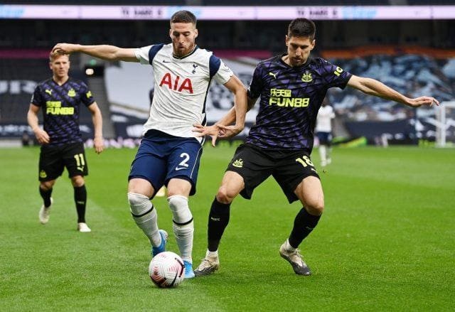 Matt-Doherty-tottenham-spurs-vs-newcastle